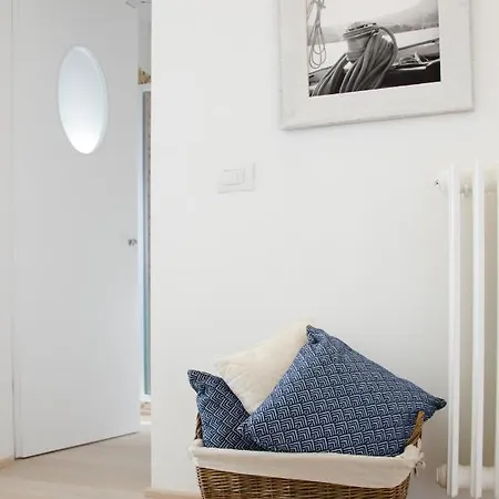 Carmine's Nest Apartment *